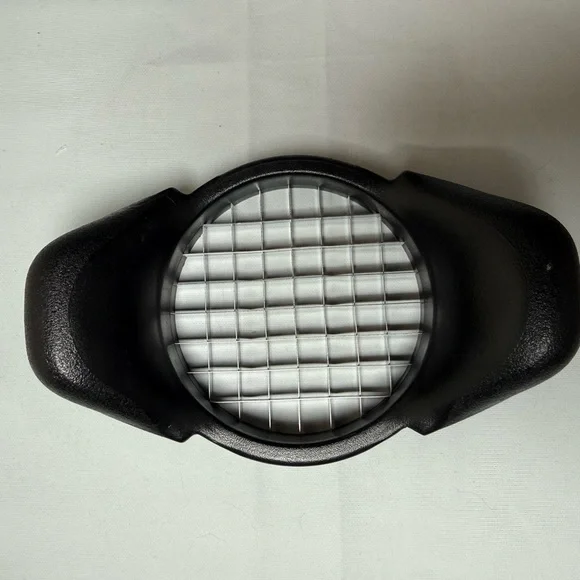 Pampered Chef French Fry Cutter - Picture 5 of 5